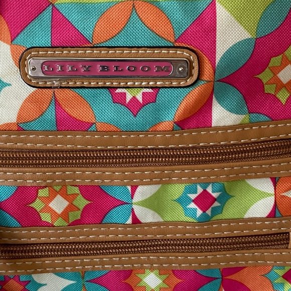 Lily Bloom Mandala Geometric Print Crossbody Multiple Pocket Purse Bag - Picture 3 of 14